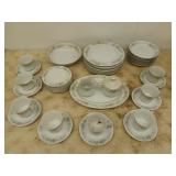 43 pcs Bouquet fine china Japan