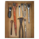 Asst ratchets, fencing pliers