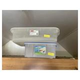 2 plastic totes, 31 qt & 26.5 qt