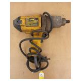 DeWalt dw290 1/2" impact wrench, works