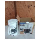 Durabrand 12 cup coffee maker with box