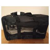 Portable pet carrier 12x19x12