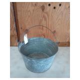 Galvanized pail, 8x15 in