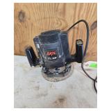 Skil one and a half HP router with bit works