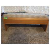 Bustle bench 19x47x18