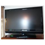 LG 42" flat screen TV with remote, works