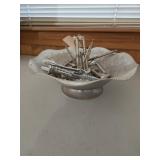 Hammered aluminum 11-in nutcracking bowl