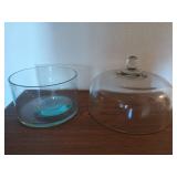 Glass cake plate cover, glass bowl, plastic 4 Pc