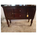 Mahogany appearing 2 door 2 drawer buffet