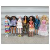 7 asst Disney characters, Barbie characters