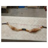 53" hand made bow w/ fox fur