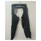 Hot leathers leather vest size XL, needs side