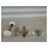 Asst glass and porcelain door knobs