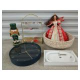 Lovely wicker bowl, wall clock, wall hooks,