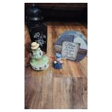 vintage music box little girl and graduate kitty