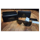 Versace sunglasses model 2140 with original case
