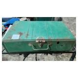 Coleman camping stove vintage its an oldie bit a