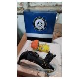 Looney Tunes Sylvester and Tweety salt and p