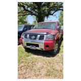 2004 nissan titan lifted pickup truck leather