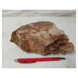 Large piece of quartz 3.5 x 8.75 x 7