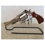 Smith & Wesson 357 mag model 19-5 nickel plate