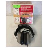 Realistic Nova 14 stereo headphones in original
