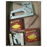 Arrow staple gun and staples, small desk stapler