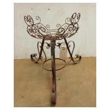 Metal plant stand 23x19