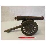 Cast iron cannon 7.5 x 15 x 5.5