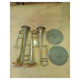 Old trombone parts, 2 symbols