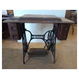 Singer treadle sewing machine table 30 x 36 x 18,