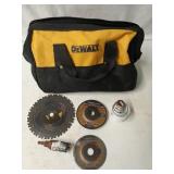 DeWalt tool bag w/ 7 ct 4.5" cutting discs, hole