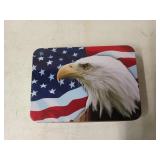 Patriotic knife in collector tin