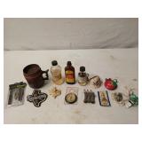 Asst trinkets and collectibles, Whataburger