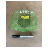 1930s hazel atlas green glass berry bowl