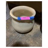 Vintage ceramic pot about 9 1/2 inches tall