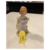 Avon figurine "a mothers love"