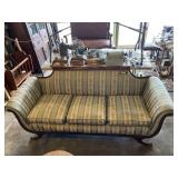 Antique Duncan Phyfe sofa with beautiful claw