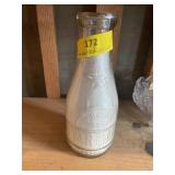 1 quart glass milk bottle star dairy, Galveston,