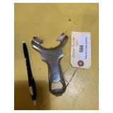 Androck Pry-A-Lid. 1950s.