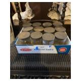 American quality snuff jars with lids 12 count
