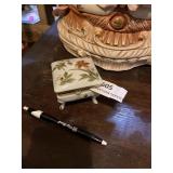 Chinese garden trinket box by Shafford