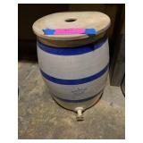 Robinson Ransbottom pottery to gallon pitcher