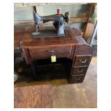Singer sewing machine vintage probably late