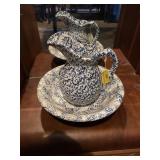 McCoy sponge ware pitcher and bowl set. bowl 12