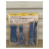 Five-piece auto trim in molding tool set, new