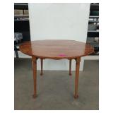 Maple dining table 42" has been repaired