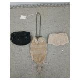 Vintage beaded handbag, 2 beaded coin purses