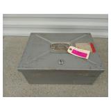 Heavy metal box, no key 6.5 x 9.5 x 13.5