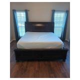 Walnut king size sleigh bed w/ 58 x 80.5 w/ 2